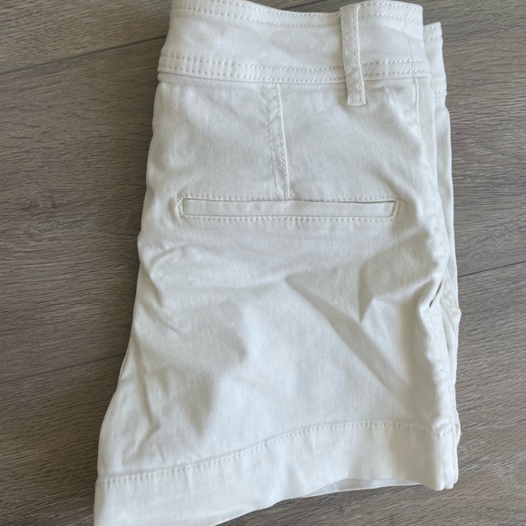 White High Waisted Shorts - Picture 3 of 5